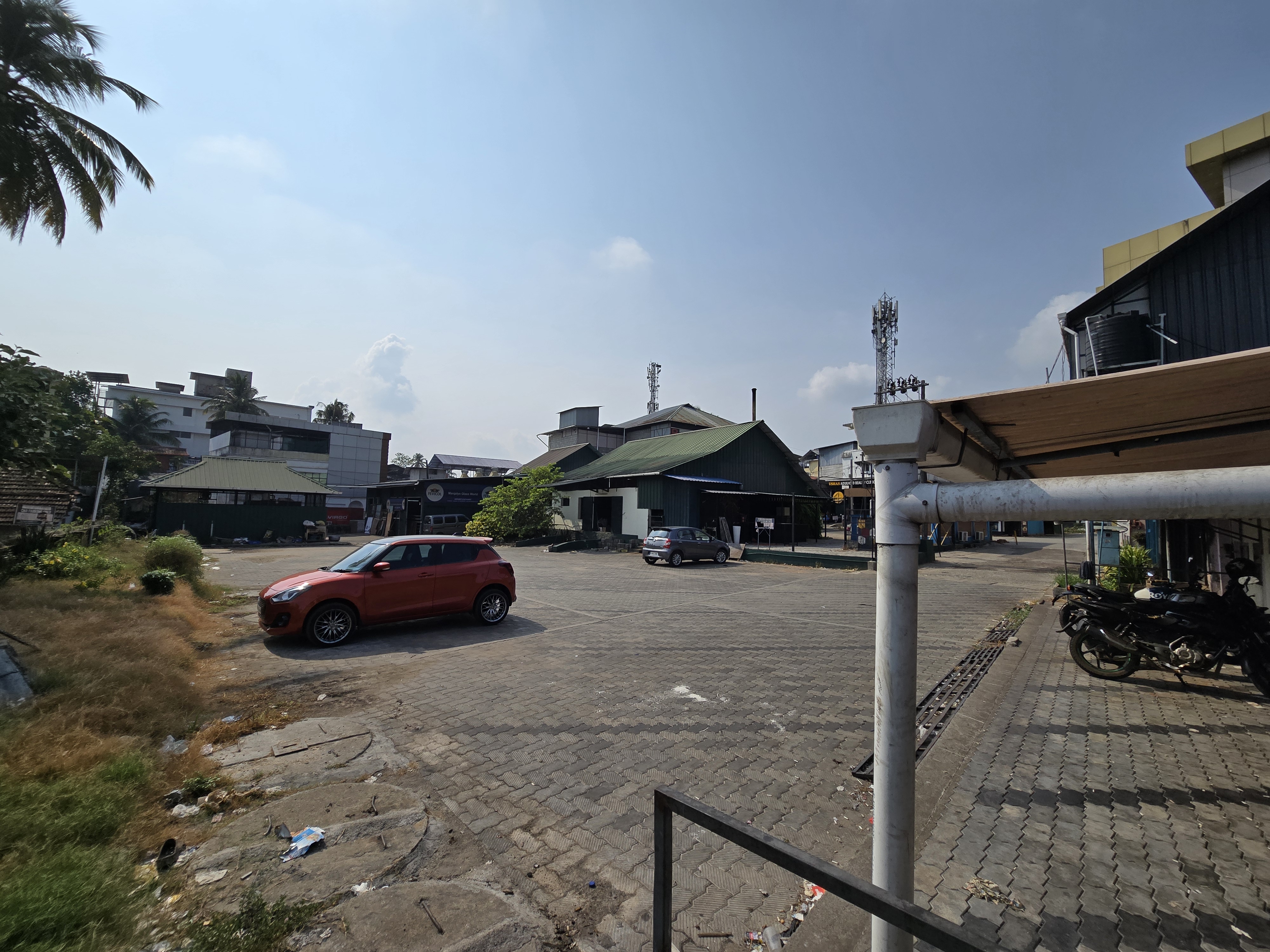 Vehicle parking space near BFIT Gym